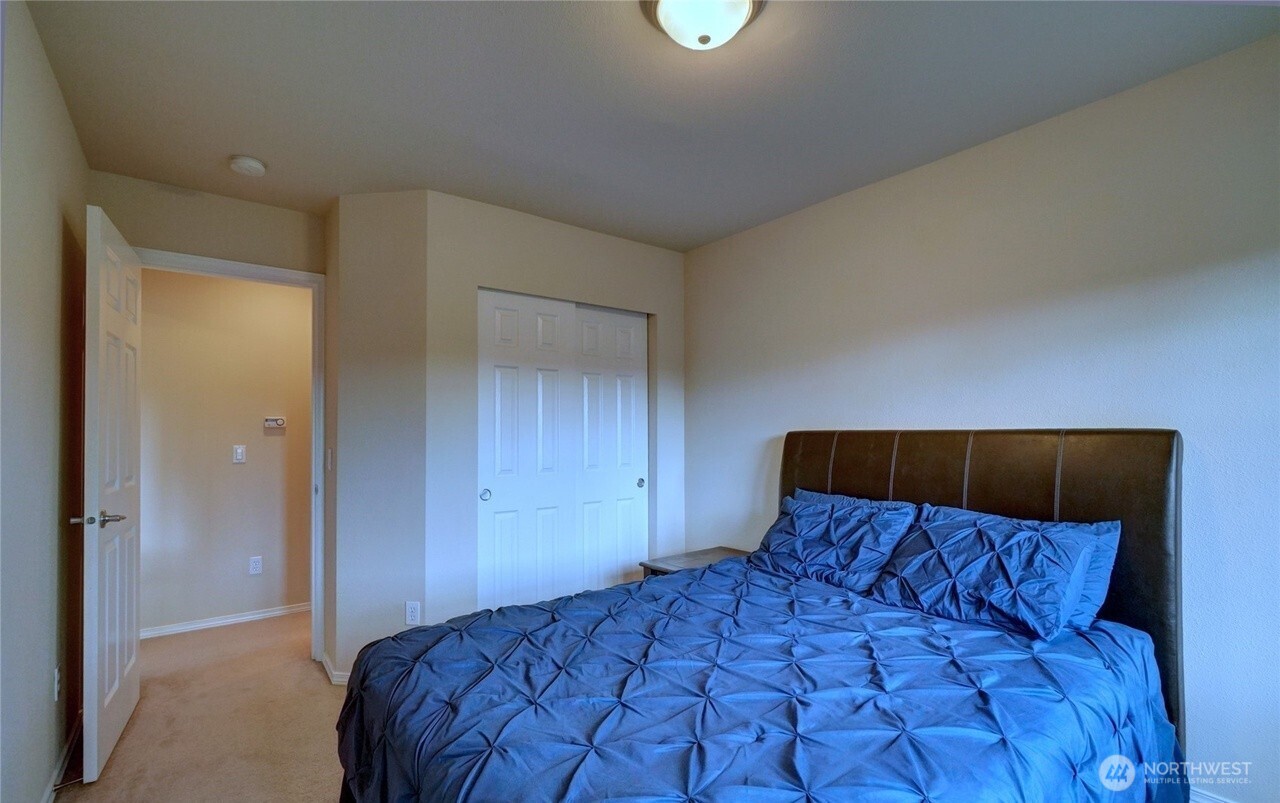 7053 Radius Loop SE Lacey WA 98513