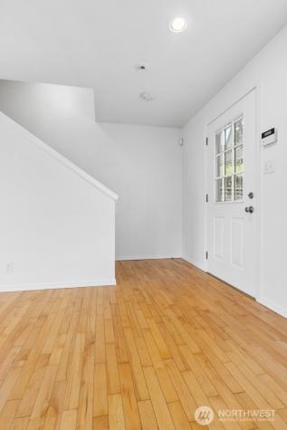 3633 22nd Avenue W Seattle WA 98199
