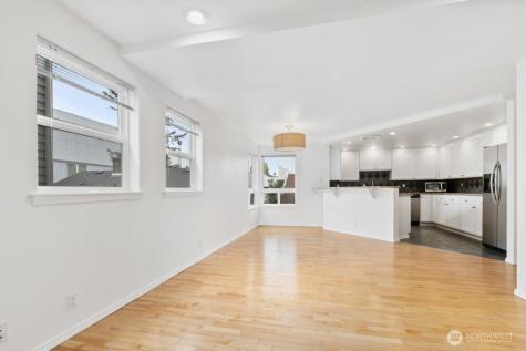 3633 22nd Avenue W Seattle WA 98199