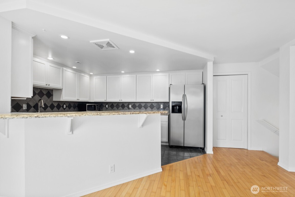 3633 22nd Avenue W Seattle WA 98199