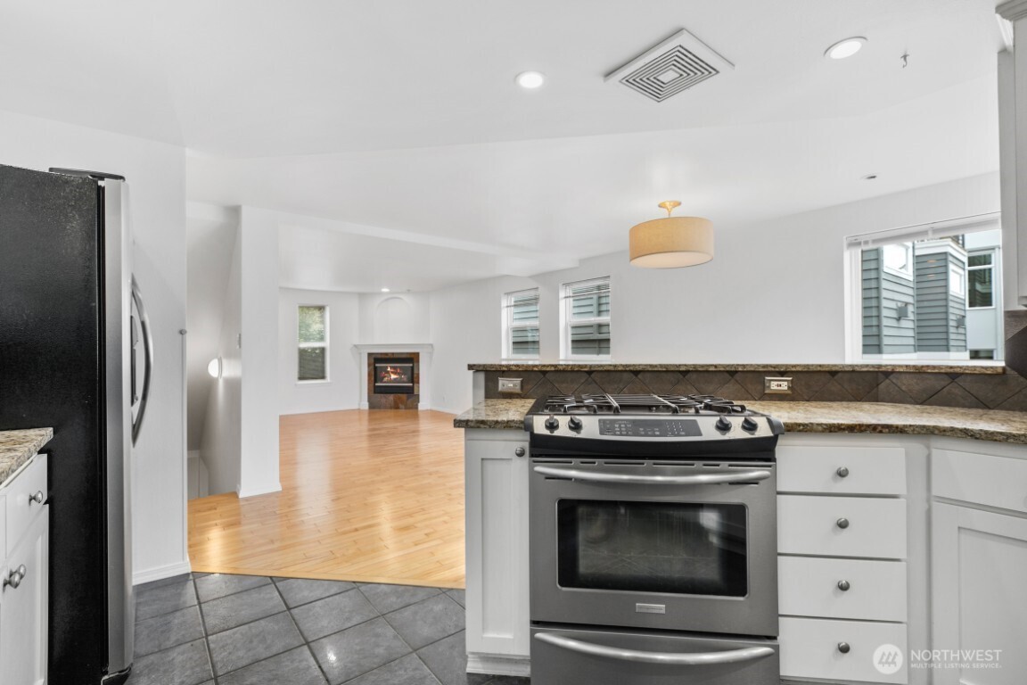 3633 22nd Avenue W Seattle WA 98199