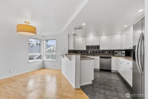 3633 22nd Avenue W Seattle WA 98199