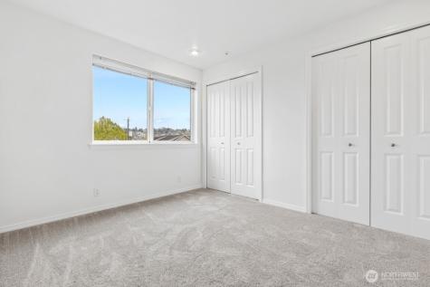 3633 22nd Avenue W Seattle WA 98199