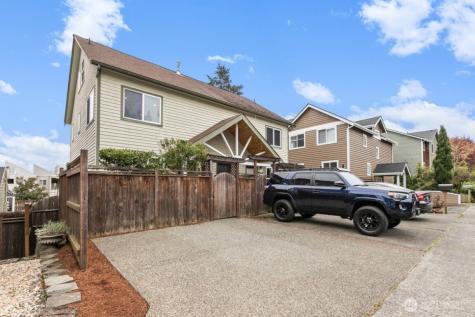 3633 22nd Avenue W Seattle WA 98199