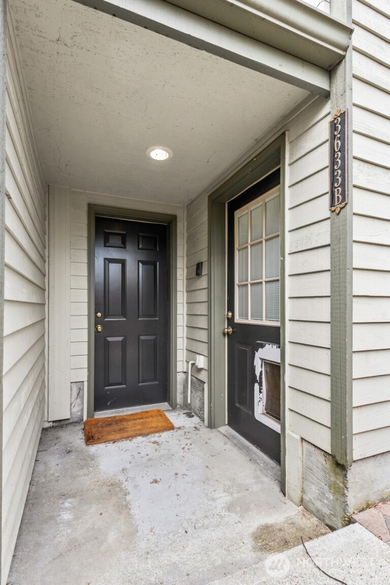 3633 22nd Avenue W Seattle WA 98199