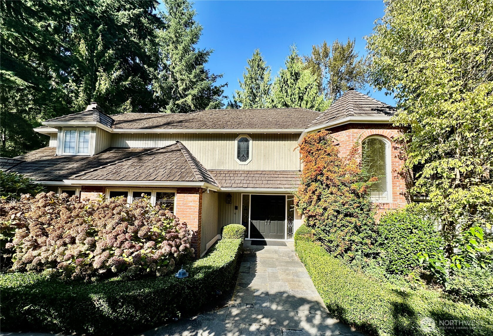 4117 117th Avenue NE Kirkland WA 98033