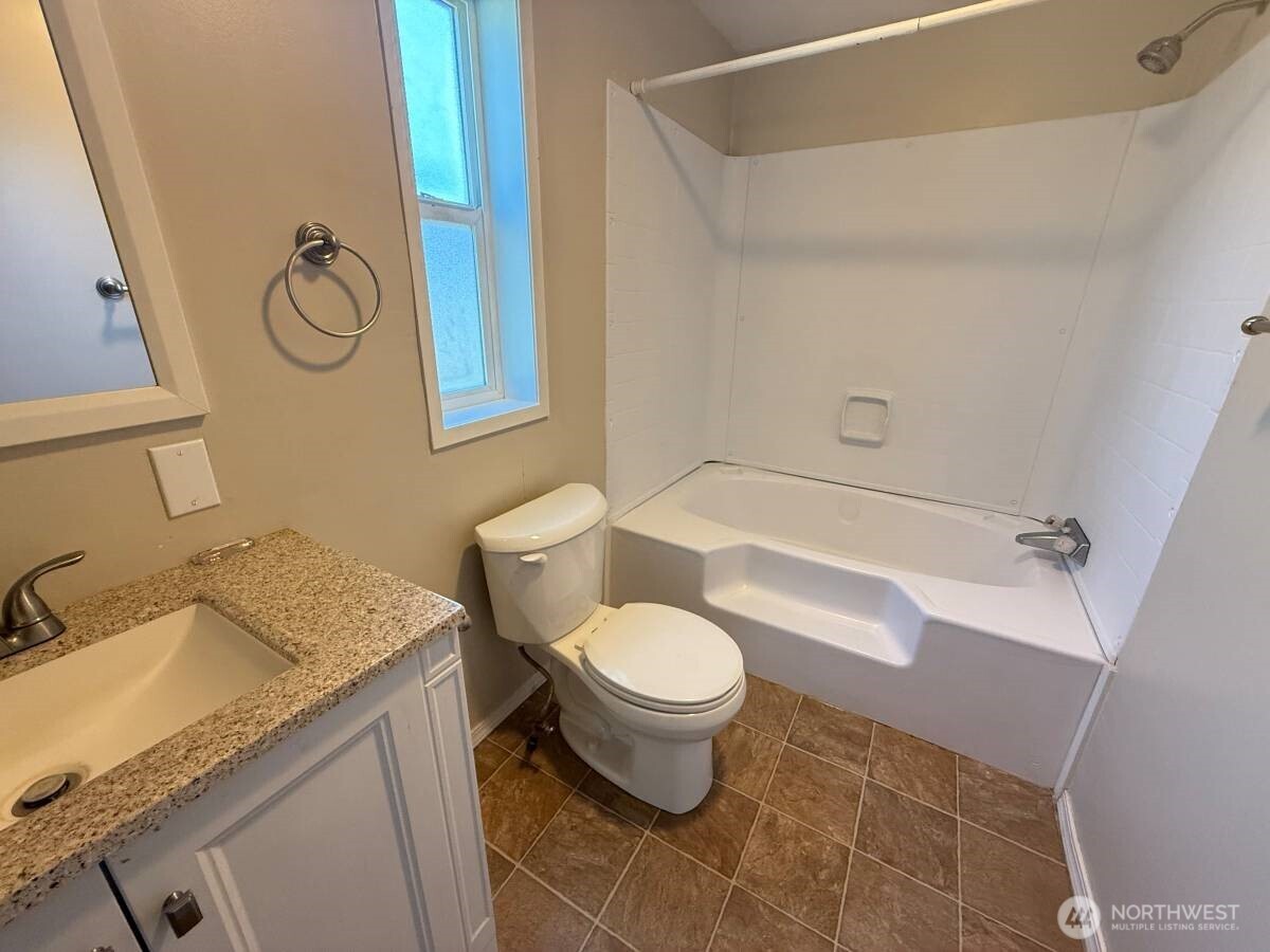 10203 217th Avenue Court E Bonney Lake WA 98391