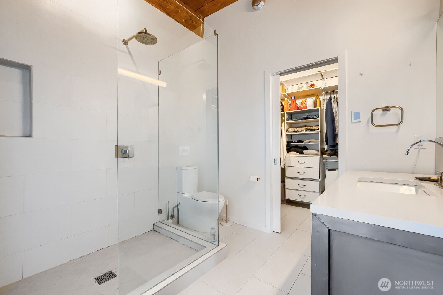1507 Western Seattle WA 98101