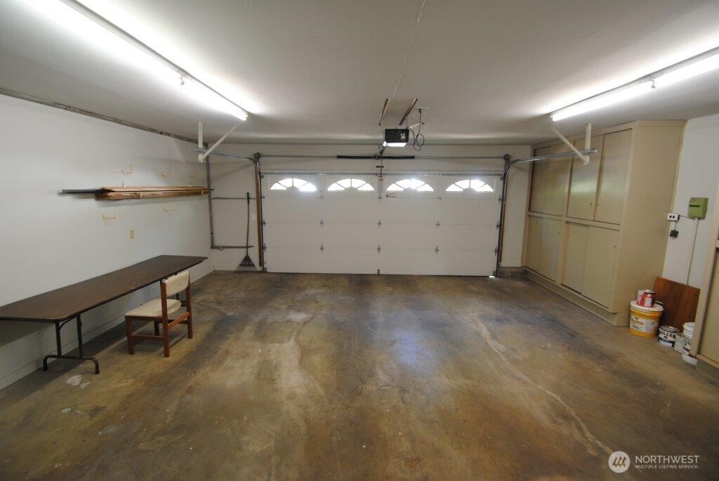930 130th Avenue NE Bellevue WA 98005