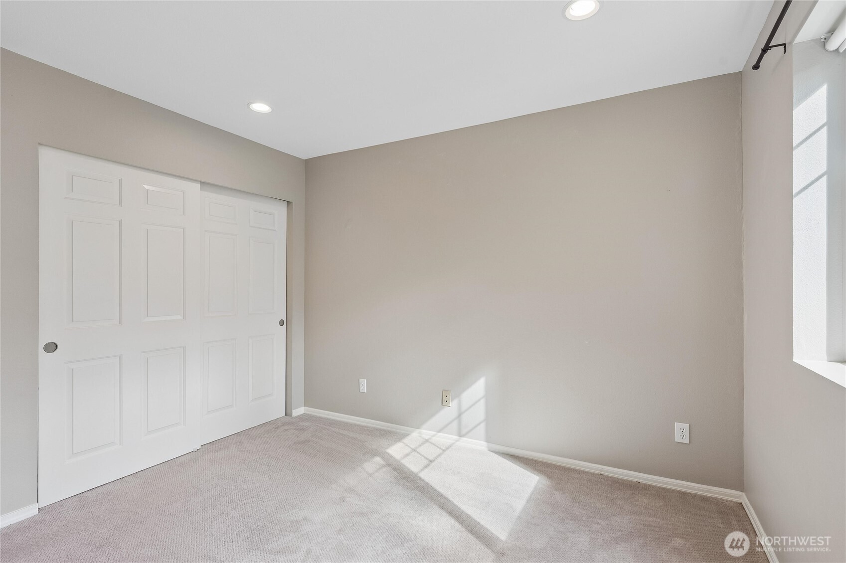 18501 SE Newport Way Issaquah WA 98029