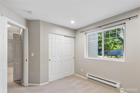 18501 SE Newport Way Issaquah WA 98029