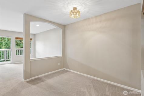 18501 SE Newport Way Issaquah WA 98029