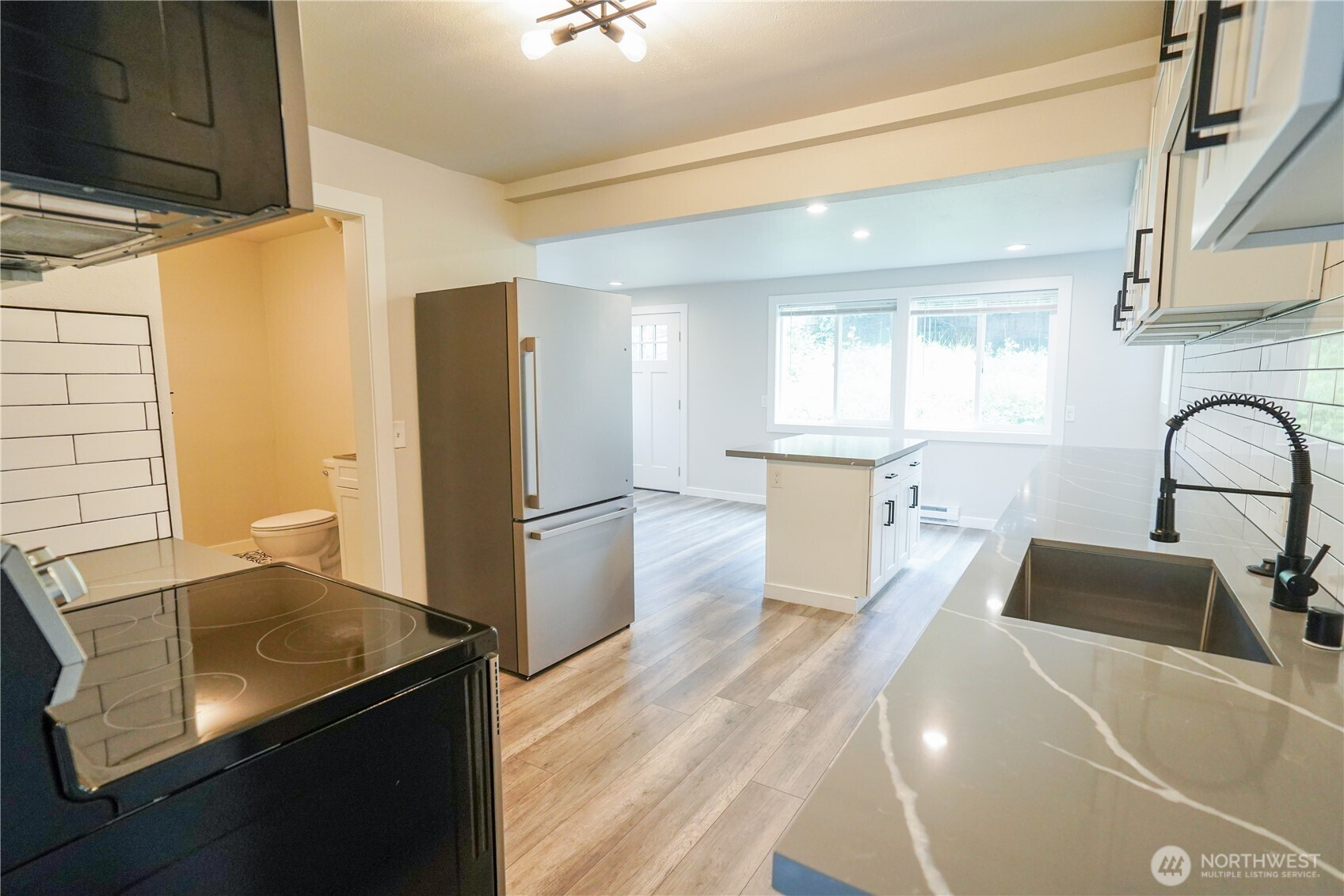 154 NE 115th Seattle WA 98125