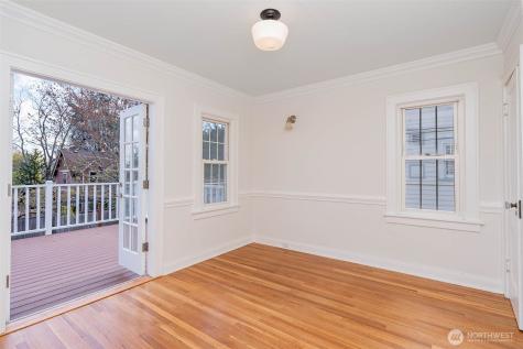 4814 36th Avenue NE Seattle WA 98105