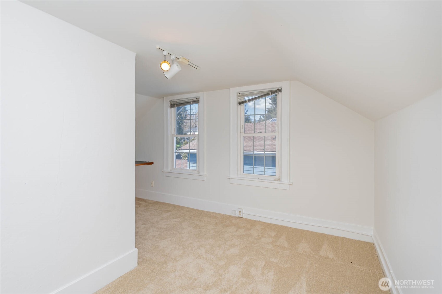4814 36th Avenue NE Seattle WA 98105