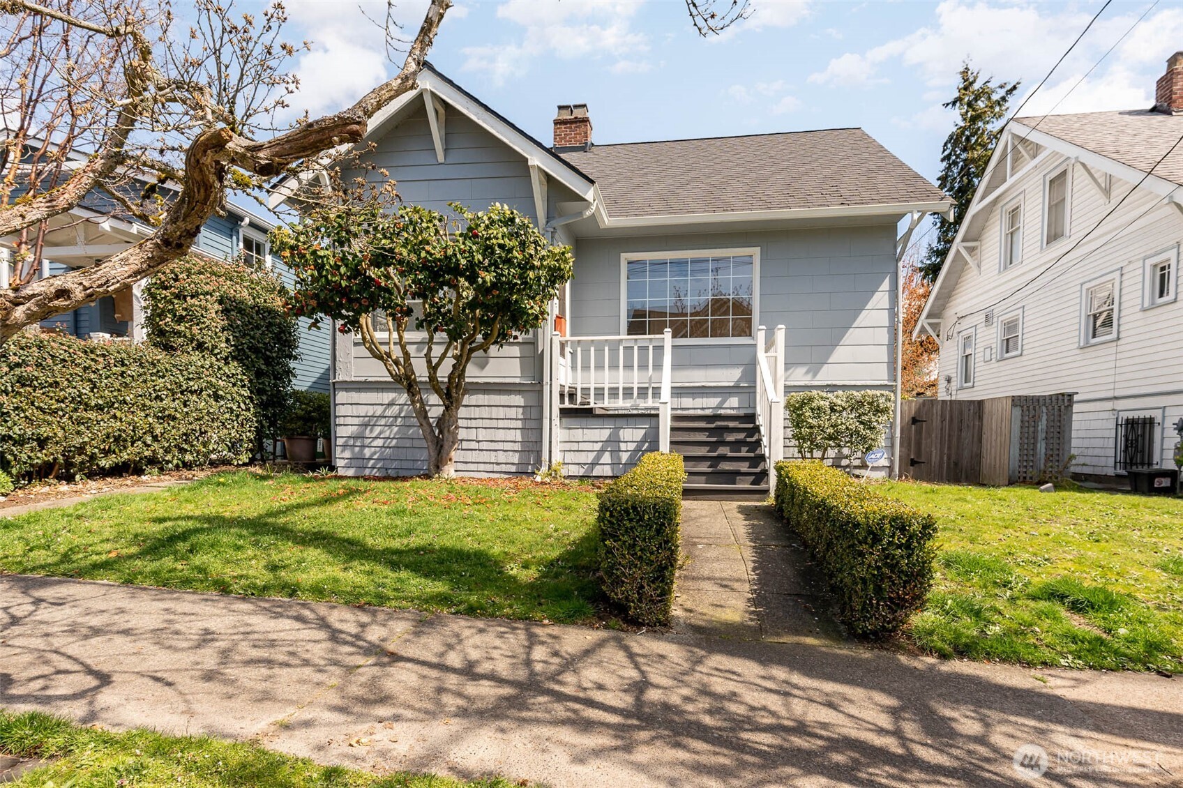 4814 36th Avenue NE Seattle WA 98105
