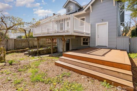 4814 36th Avenue NE Seattle WA 98105