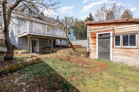 4814 36th Avenue NE Seattle WA 98105