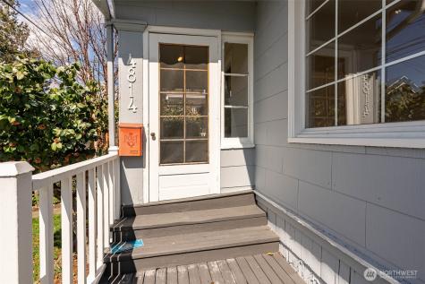 4814 36th Avenue NE Seattle WA 98105