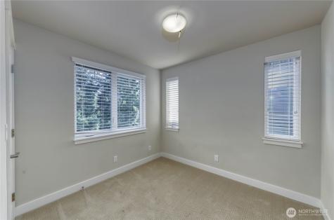 690 Wintersweet Road NE Bainbridge Island WA 98110