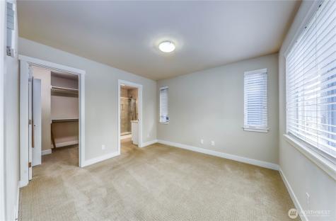 690 Wintersweet Road NE Bainbridge Island WA 98110