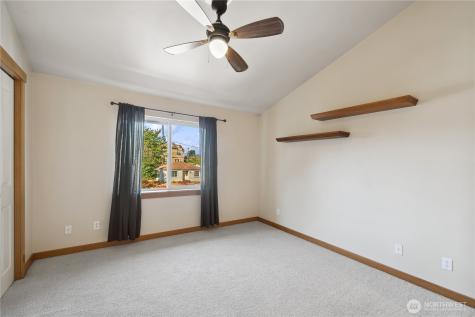 9228 15th Avenue SW Seattle WA 98106