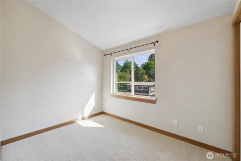 9228 15th Avenue SW Seattle WA 98106