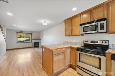 9228 15th Avenue SW Seattle WA 98106