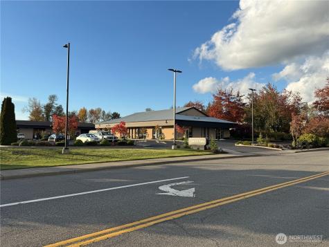 1725 Continental Place Mount Vernon WA 98273
