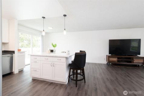 12638 SE 210th Court Kent WA 98031