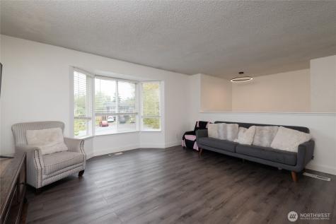 12638 SE 210th Court Kent WA 98031