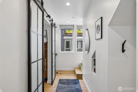 732 Belmont Place E Seattle WA 98102