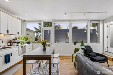 732 Belmont Place E Seattle WA 98102