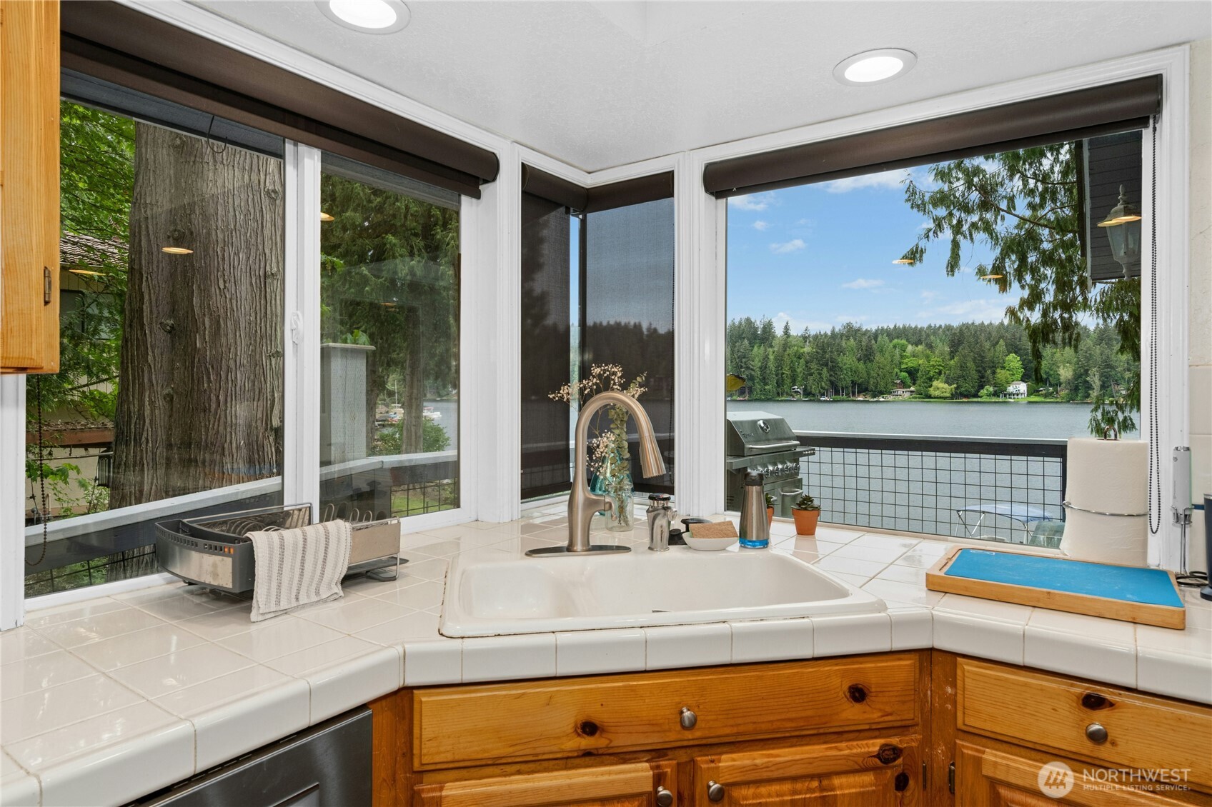 3459 E Ames Lake Lane NE Redmond WA 98053