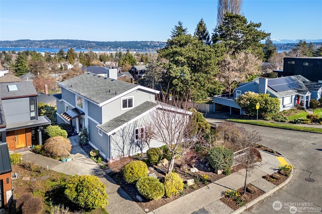 6001 60th Avenue NE Seattle WA 98115