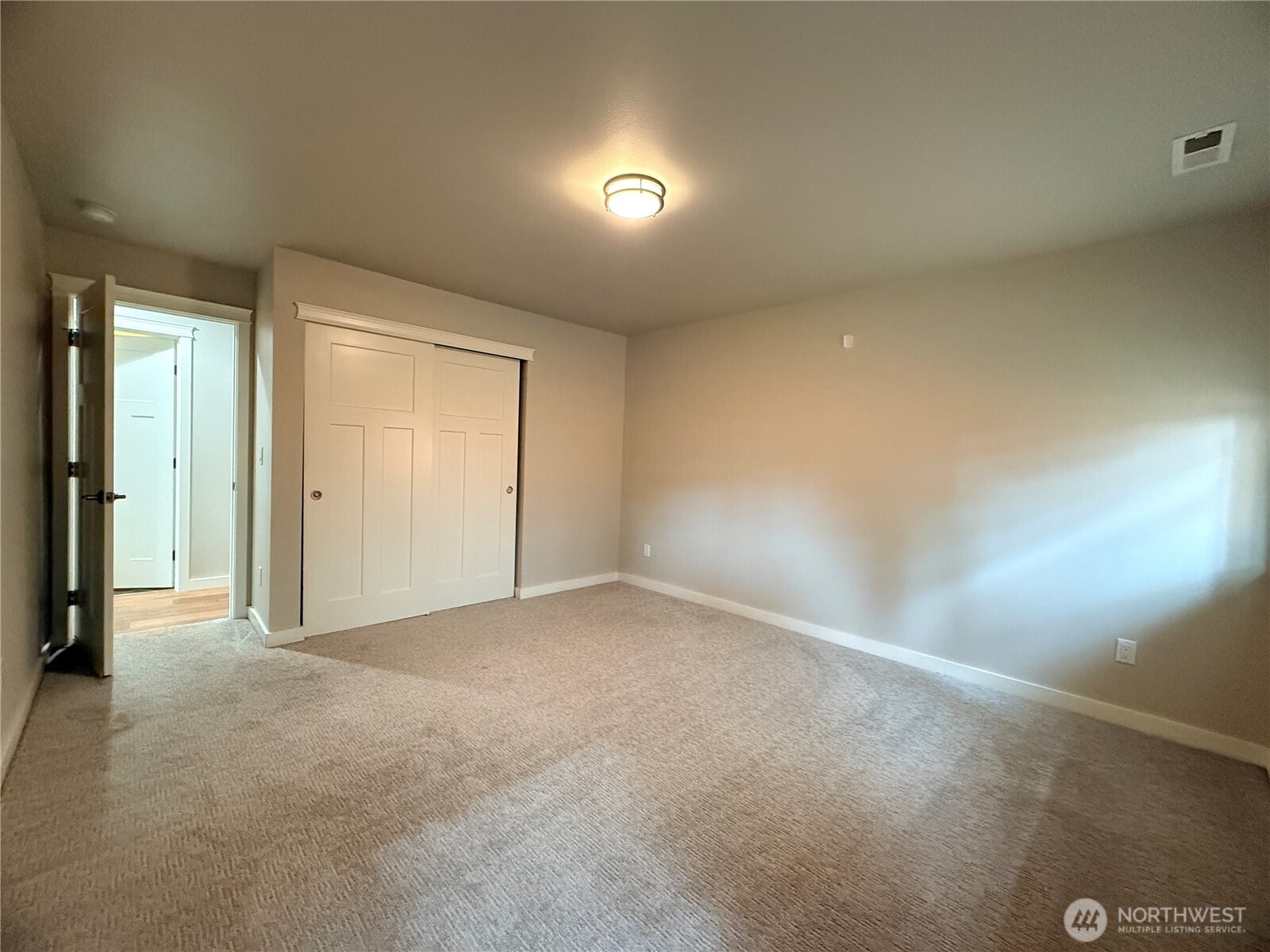 11837 32nd Avenue NE Seattle WA 98125