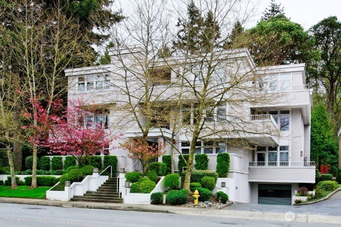 600 Bellevue Way SE Bellevue WA 98004