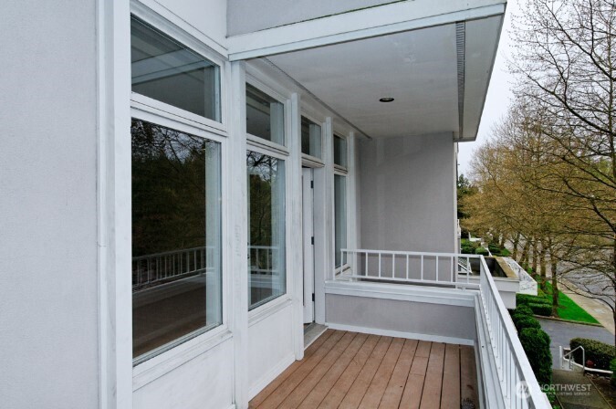 600 Bellevue Way SE Bellevue WA 98004