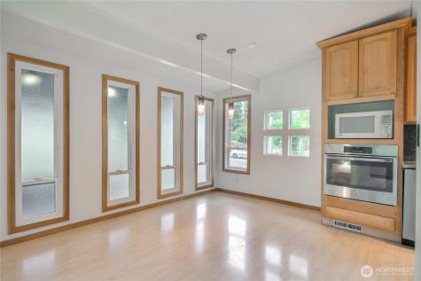 4020 156th Avenue SE Bellevue WA 98006