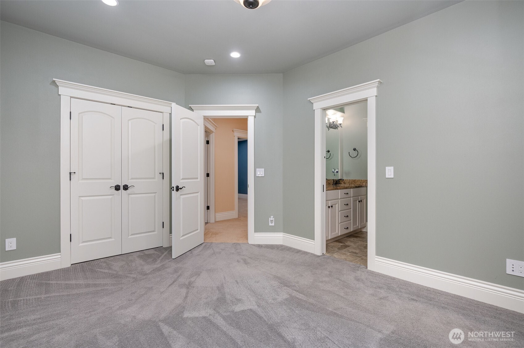 4332 129th Place SE Bellevue WA 98009
