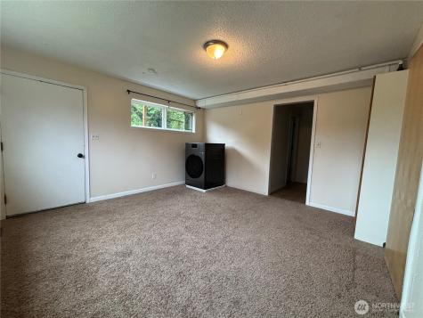 4502 E Bay Drive NW Gig Harbor WA 98335