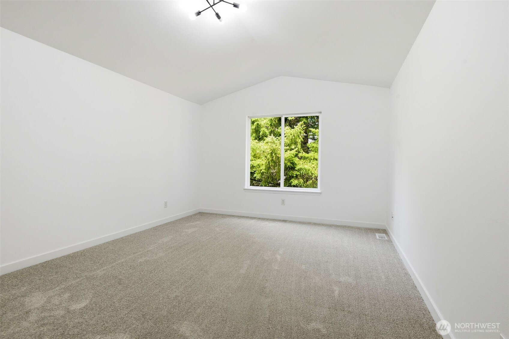 4604 20th Way NE Olympia WA 98516