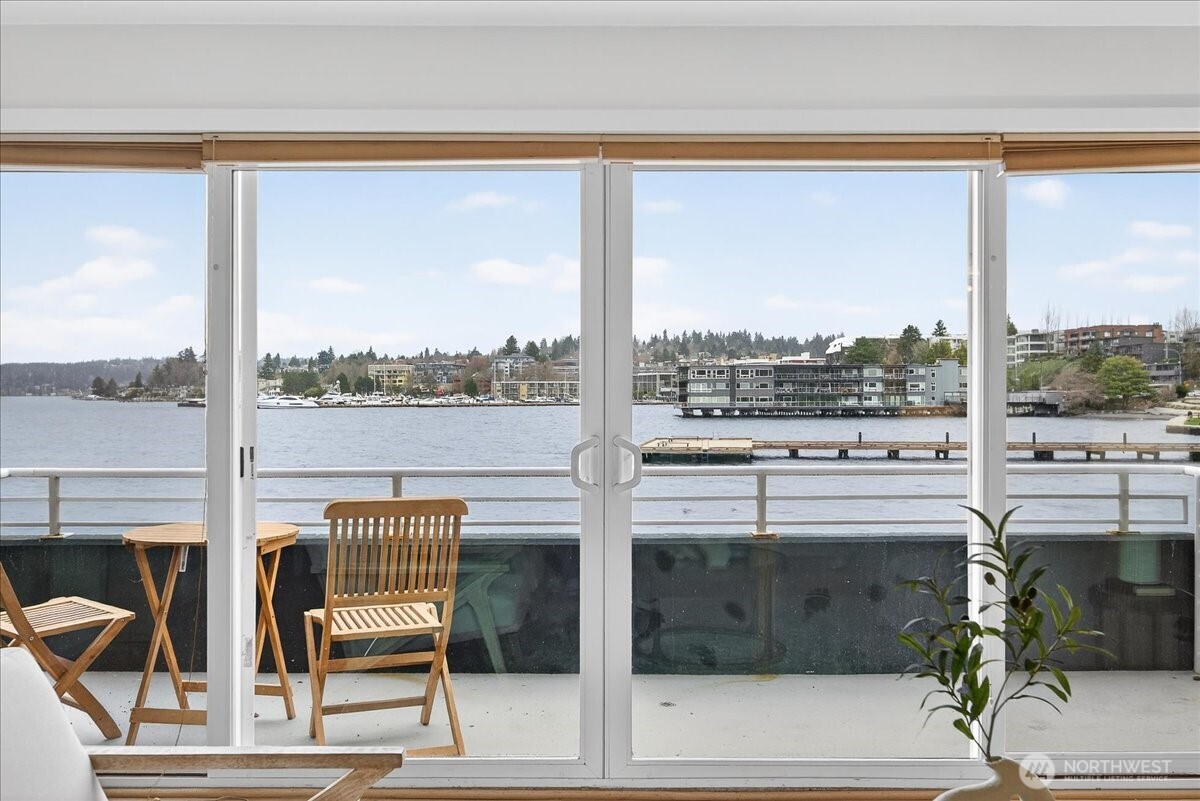733 Lake Street S Kirkland WA 98033