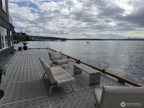 733 Lake Street S Kirkland WA 98033