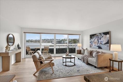 733 Lake Street S Kirkland WA 98033