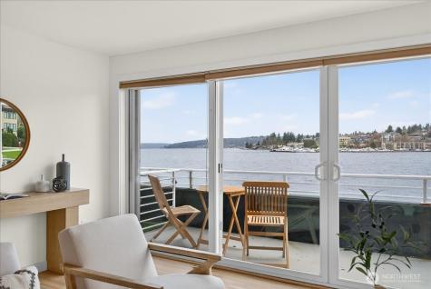 733 Lake Street S Kirkland WA 98033