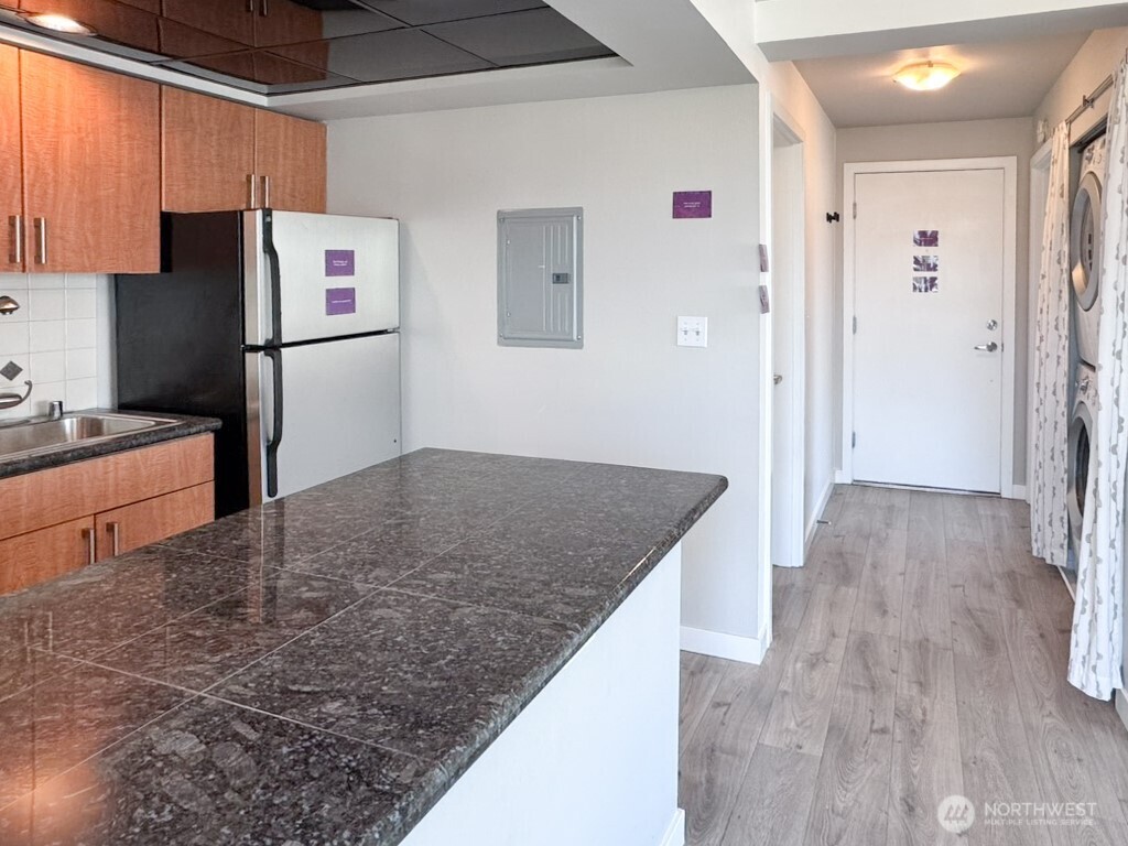905 Cherry Street Seattle WA 98104