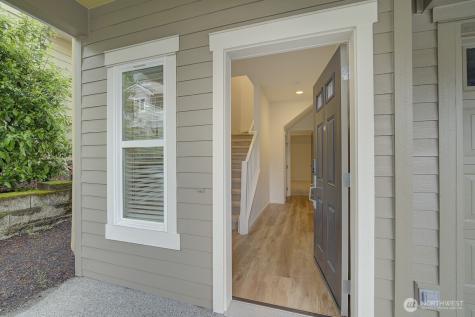 597 Alpine Ridge Issaquah WA 98027
