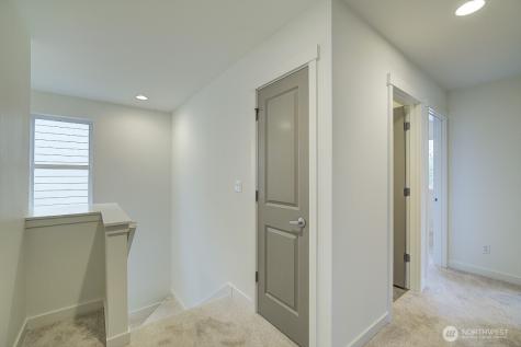 597 Alpine Ridge Place NW Issaquah WA 98027