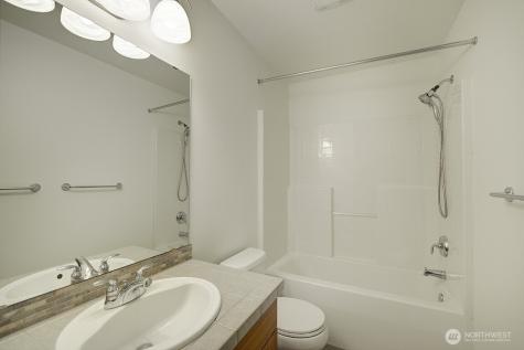 597 Alpine Ridge Place NW Issaquah WA 98027